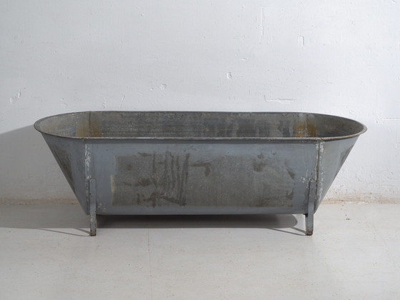 Baignoire industrielle ancienne en zinc - Europe Centrale (vers 1900) #4 – Objets déco, Iron, Rustic (photo 33 of 40)