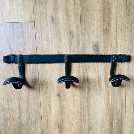 Wandgarderobe Jacques Adnet aus schwarzem Leder