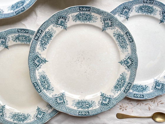 Image 1 of 7 piatti in pietra di ferro blu Onnaing + 7 piccoli piatti in porcellana di Limoges spaiati