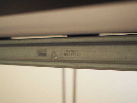 Image 1 of Tavolo bianco, design italiano, anni '90, produzione: Italia