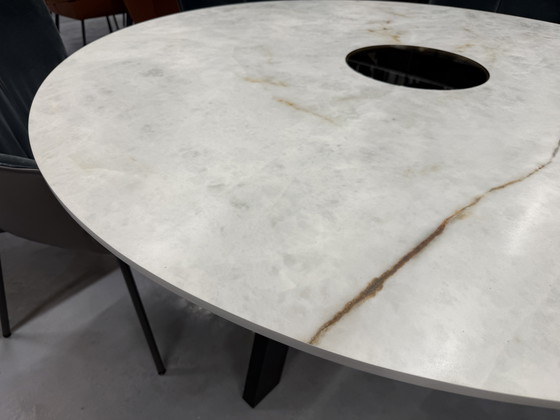 Image 1 of Metaform Laguna Esstisch Keramik Himalaya Platte D150