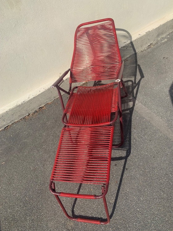 Image 1 of Chaise longue  vintage en scoubidou  véritable  
