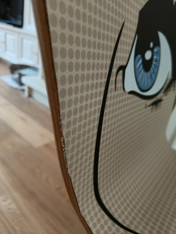 Image 1 of Chaise vintage des années 1960 recyclée, impression de bande dessinée rétro