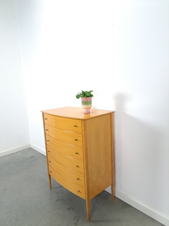 Image 1 of Cassettiera alta curva di metà secolo con 6 cassetti