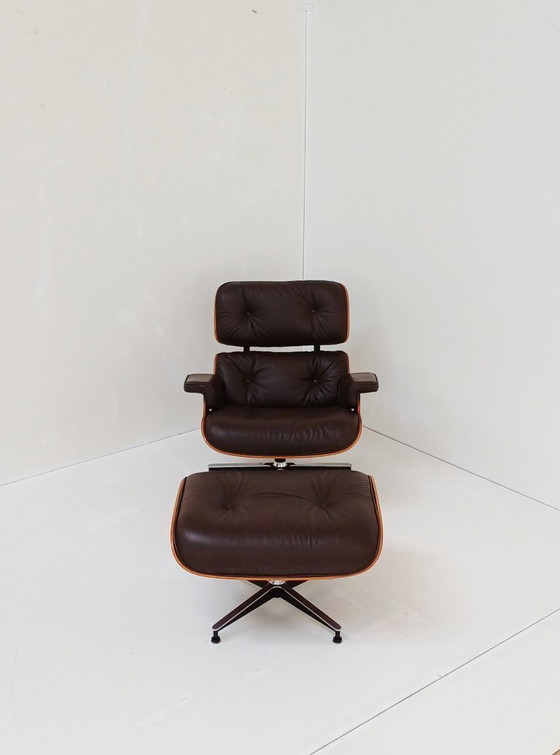 Image 1 of Herman Miller - Charles Eames - Pouf (2) - 670/B 671/B - Legno, Pelle, Alluminio - Senza prezzo di riserva