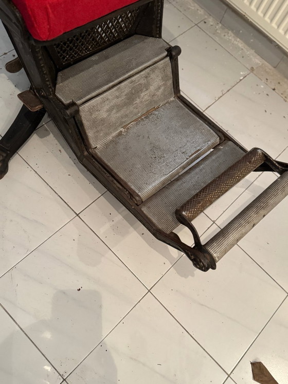 Barber Chair with Red Upholstery and Adjustable Footrest – Adjustable recliner chair, Cast Iron, Velvet (photo 6 of 8)