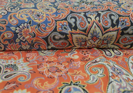 Image 1 of Oriental Handmade Tablecloth, Very Finely Crafted from Silk Threads, 100 x 100 cm