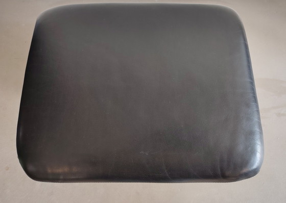 Image 1 of Leolux footstool/pouf