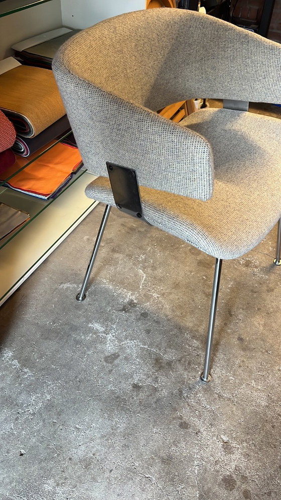 Image 1 of Artifort F63 fauteuil Geoffrey Harcourt zeldzame nieuw gestoffeerde Tweed wol "Danish Art Weaving".