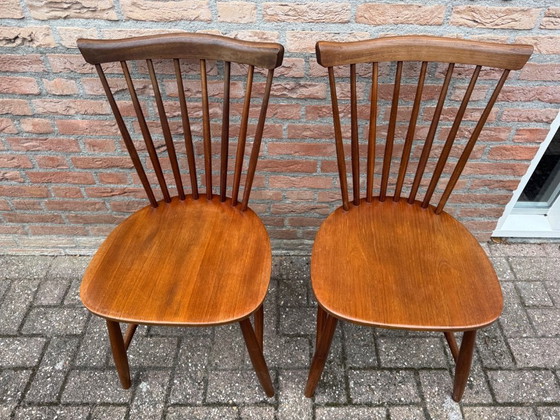 Image 1 of 4x Nesto Pastoe spijlenstoelen 60'er jaren