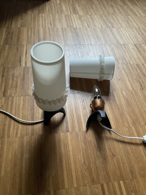 Set of vintage mid-century bedside lamps – 1970s – border