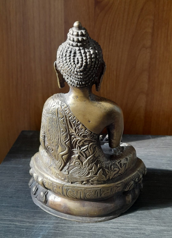 Image 1 of Buda India Bhumisparsha mudra