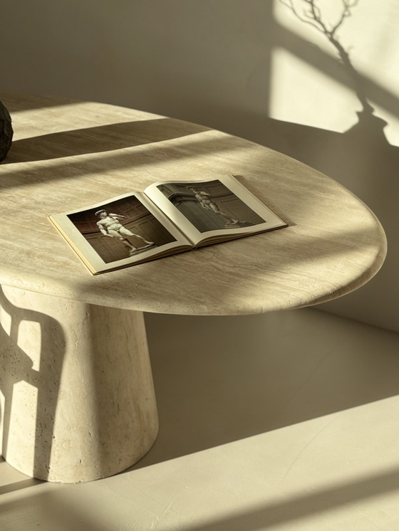 Image 1 of Ovaal Travertino Eettafel 160 cm