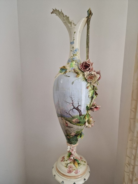Image 1 of Vase peint à la main (style Capodimonte)