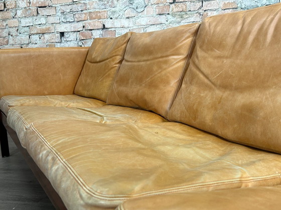 AP Stolen AP63/4 – Cuir marron clair | Hans J. Wegner – Canapés, Leather, Wood (photo 10 of 18)