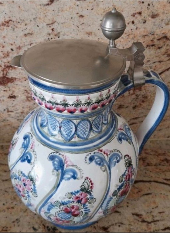 Image 1 of Keck keramische kan met tinnen deksel, handbeschilderd, cranberrymotief