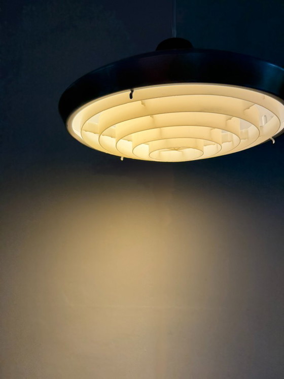 Lampada di design danese vintage - Lampada in bronzo con diffusore – Danish design, Lampade a sospensione (photo 4 of 7)