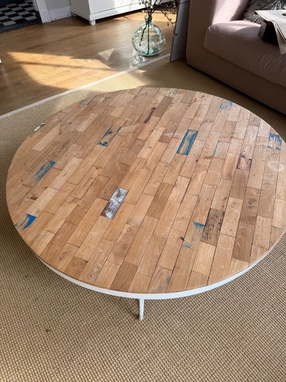Image 1 of Coffee table