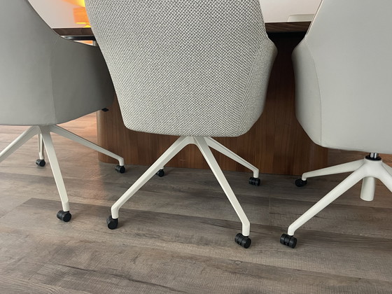 Image 1 of Leolux Mara Twist Stühle (6)