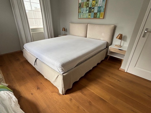 Double bed, Flexteam Italy, incl. storage box excl. mattress
