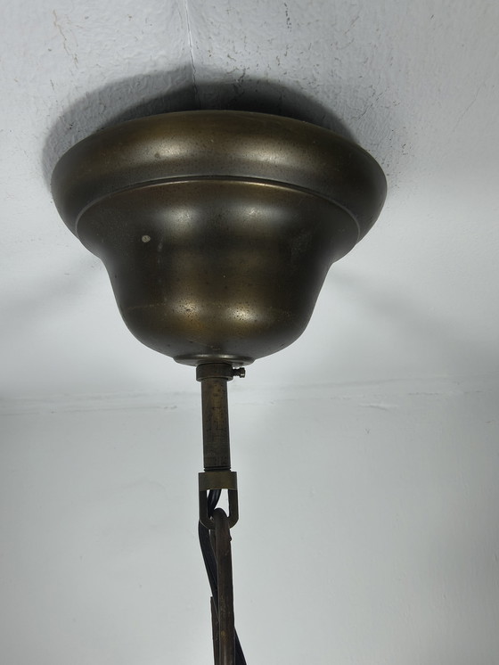 Image 1 of Grote klassieke Vintage hanglamp – 3-lichts opaalglas, open onderkant, patina