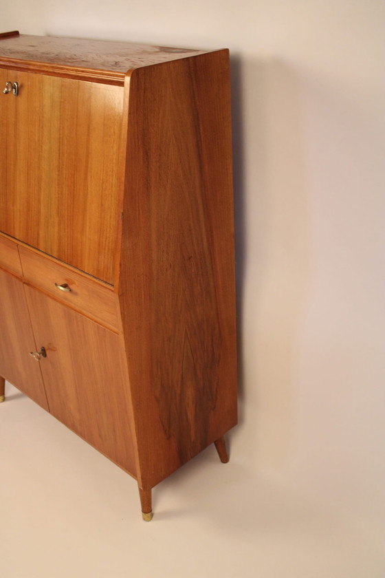 Image 1 of Stijlvolle mid-century vintage secretaire uit de jaren 60. 