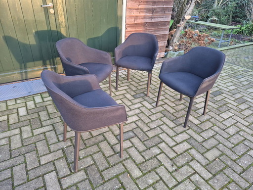 12 chaises VITRA de Ronan et Erwan Bouroullec (coque souple)