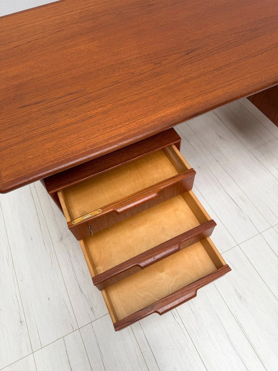1960s Vintage Danish Design Teak Desk Model 75 by Gunni Omann for Omann Jun, Wood, Brown, Mid Century Modern (photo 10 of 17)