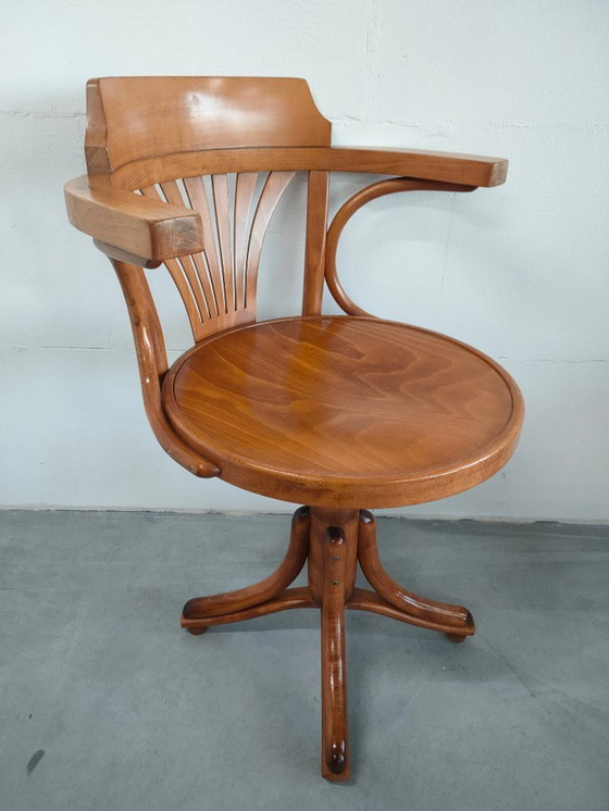 Image 1 of Sedia da capitano vintage in stile Thonet (legno curvato, seduta girevole a 360 gradi)
