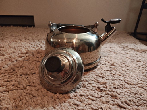 Hervidor silbante Le Creuset de 1,6 litros