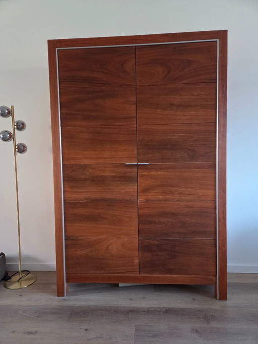 Hans Daalder Roots notenhout servieskast