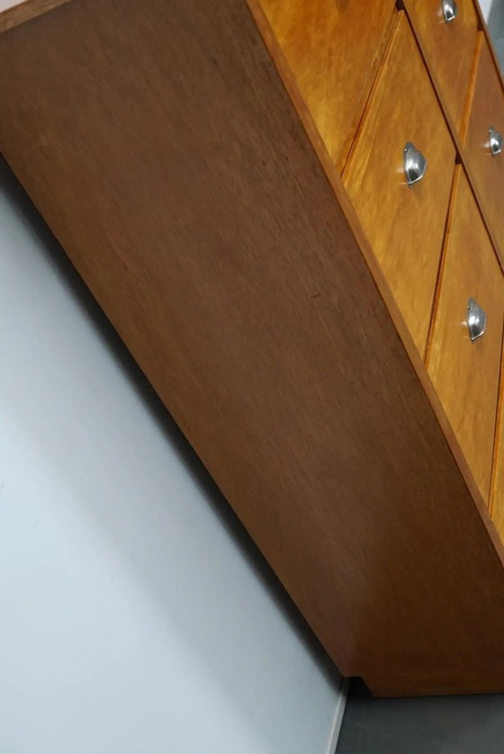 Image 1 of Duitse Eiken Apotheekkast, Midden 20e Eeuw