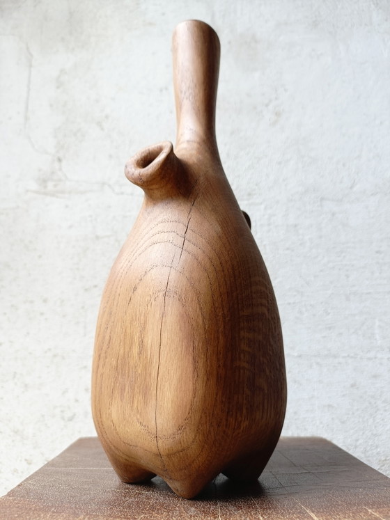 Image 1 of Vase/Skulptur aus geschnitzter massiver Eiche