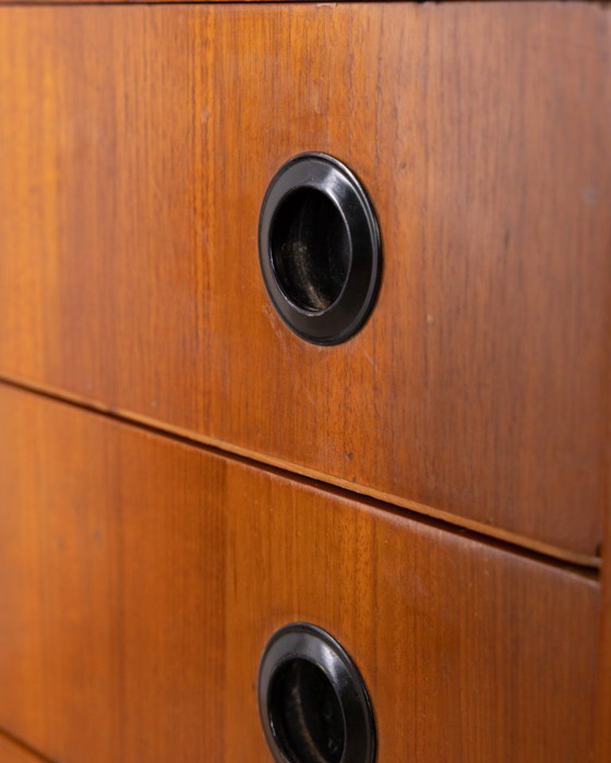 Image 1 of Credenza vintage anni '60 in legno di teak, design italiano.