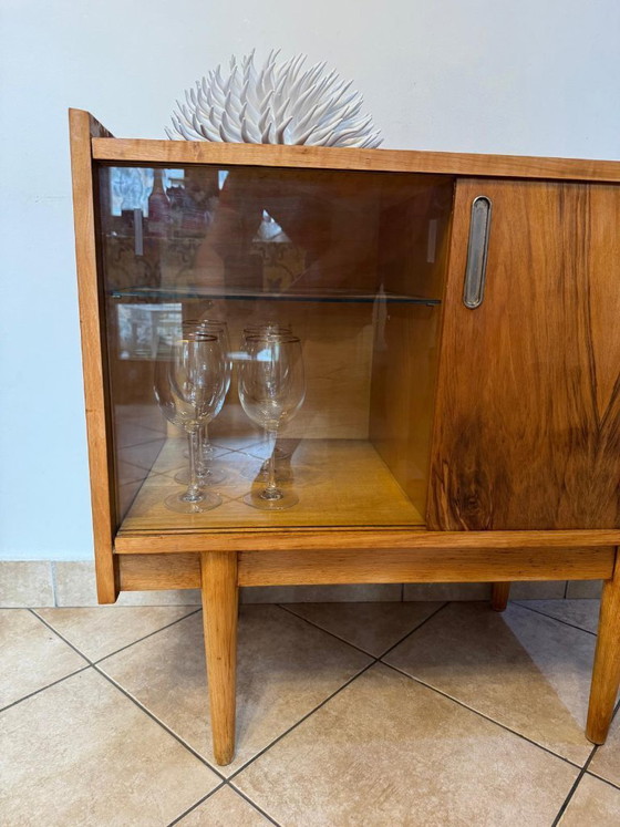 Image 1 of Drankbar in mid-century modern stijl, gemaakt van teakhout en glas, met kast, jaren 60.
