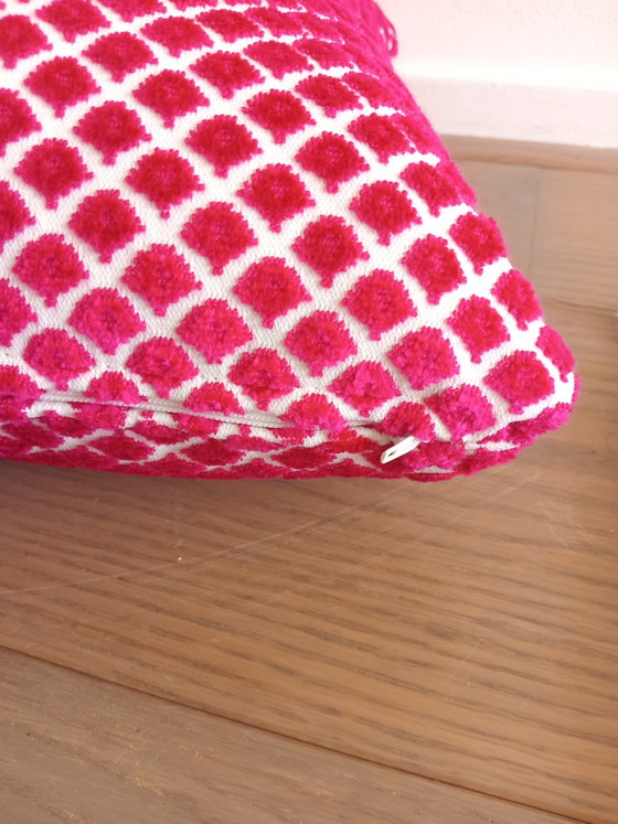 Zwei rosa Jacquard-Dekokissen – Textile (photo 5 of 5)