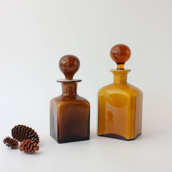 Bottiglia vintage in vetro opalino color senape di Marinha Grande, anni '60 – Accessori da tavola, Glass (photo 12 of 12)