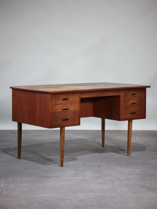 Scrivania vintage in teak