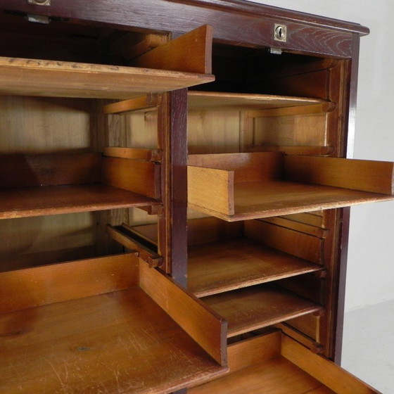 Image 1 of Eiken rolluikkast met 2 luiken, 148 cm hoog, jaren 20