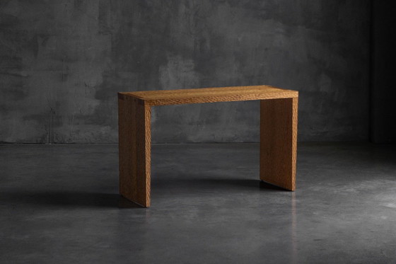 Image 1 of Consola de roble tallada a mano, Francia, principios del siglo XXI