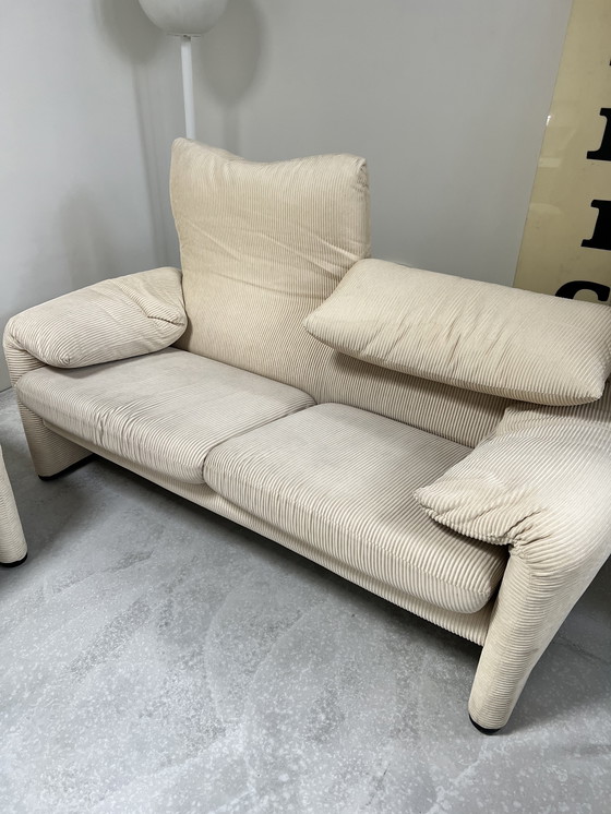 Image 1 of 2 x Cassina Maralunga tweezit