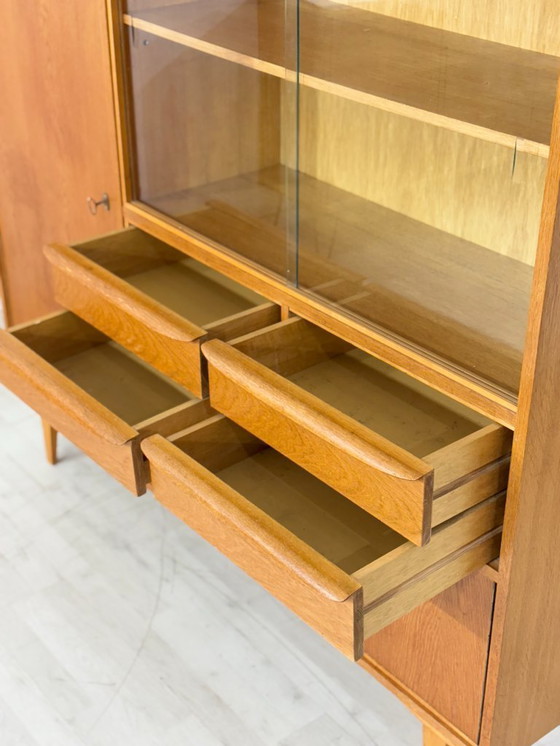 Image 1 of Mobile/credenza/armadio vintage per soggiorno in rovere, design di metà secolo.