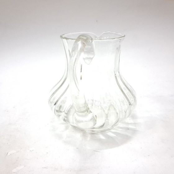 Image 1 of Pichet en verre côtelé vintage – Une élégance intemporelle à chaque service