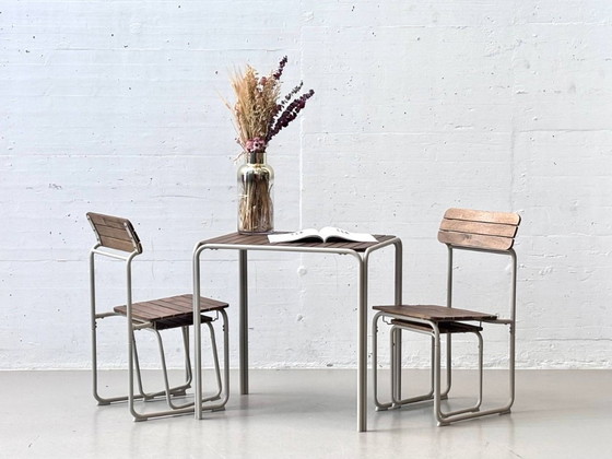 Image 1 of IKEA FURUÖN tuinset met tafel, 2 stoelen en 2 krukjes, gemaakt van acaciahout.