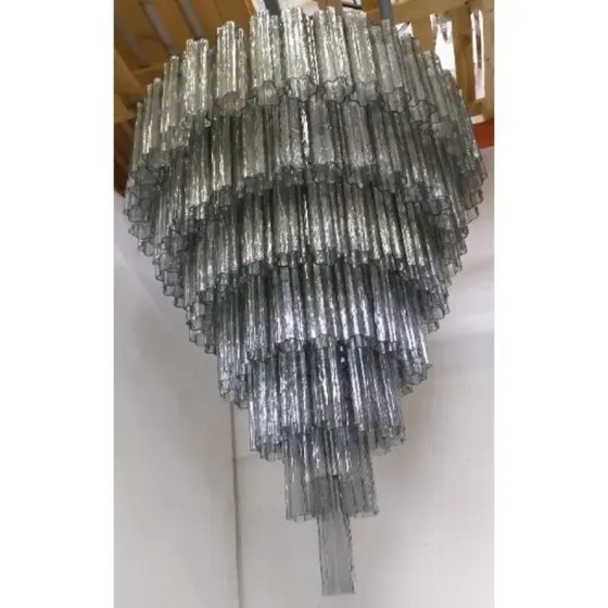 Image 1 of Lustre contemporain de luxe inspiré des malles en verre de Murano