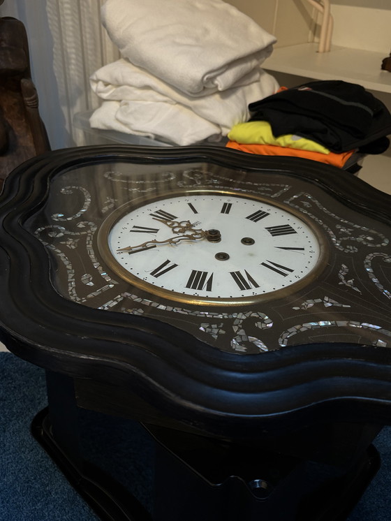 Image 1 of Bullseye klok