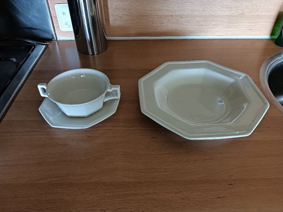 Image 1 of Johnsons weißes Tafelgeschirr