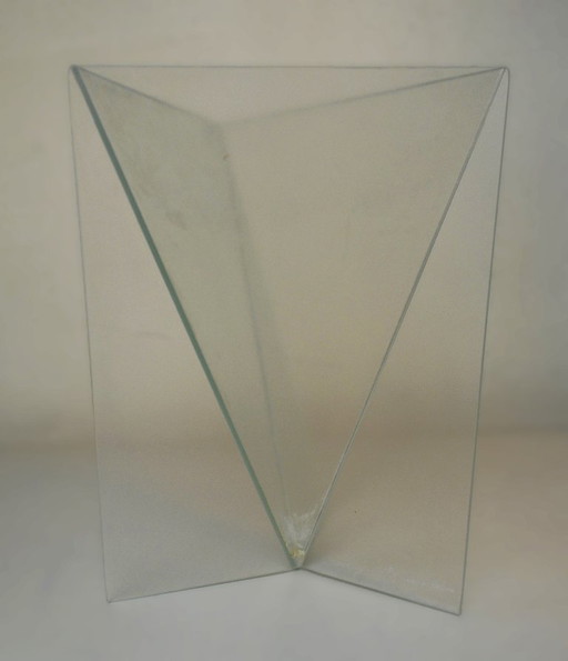 "Delta Vase", Mart van Schijndel, 1981, Plexiglas, Holland