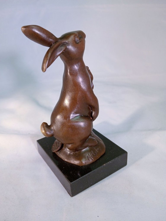 Bronze rabbit Sculpture with carrot on marble base, Brown, Vintage (photo 2 of 6)