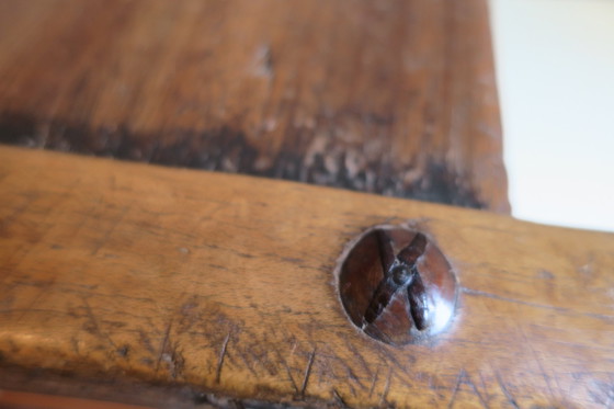 Image 1 of Coppia antica di sedie basse intagliate a mano della Costa d'Avorio, 1890